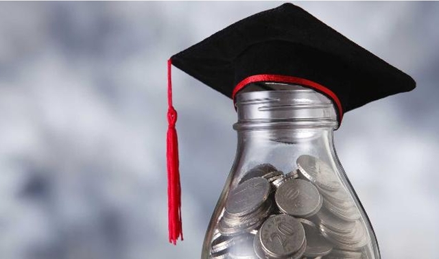 Pubblicate le graduatorie provvisorie relative alle borse di studio riservate agli studenti delle scuole medie e superiori per l'Anno Scolastico 2019-2020